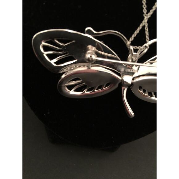 New Silvertone Butterfly Pendant Brooch Necklace on Silvertone Chain 18" - Picture 7 of 8